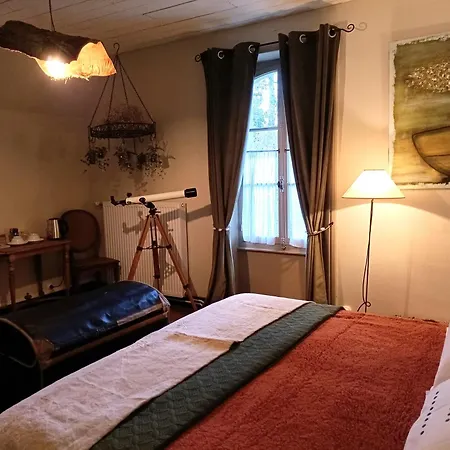 Chateau D'arfeuilles Et Tables D'hotes * Arfeuilles